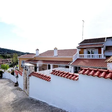 Liapades House * Gardeládes