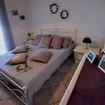 度假居 Liapades House