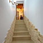 Liapades House *
